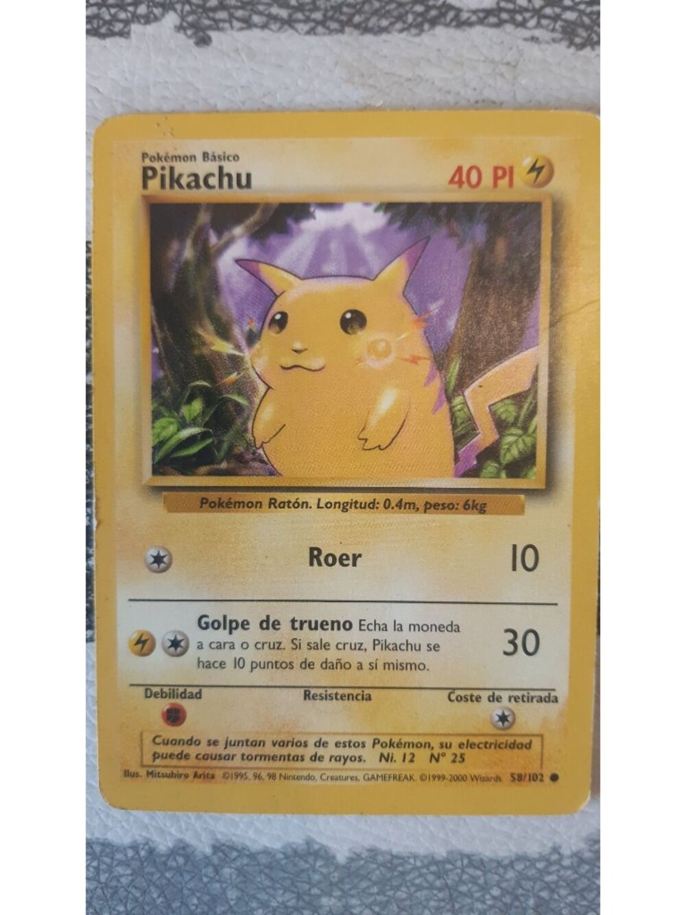 Vintage 1999-2000 Pokémon Pikachu Card 58/102 Wizards Edition TCG